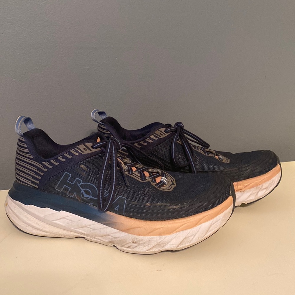 Woman’s Hokas - Bondi